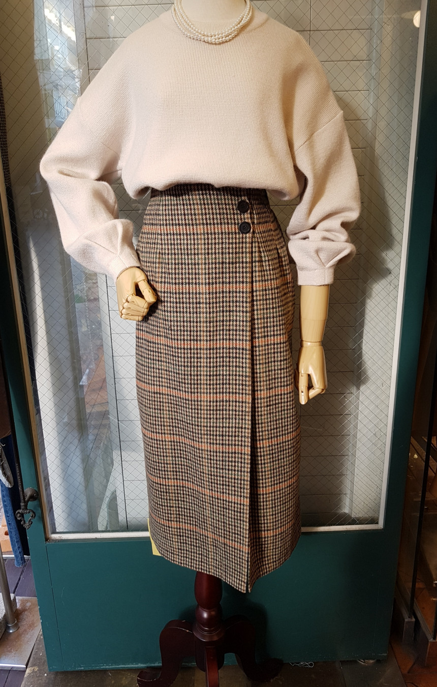 Latte Woolen Check Long Skirt High Waist Winter Co