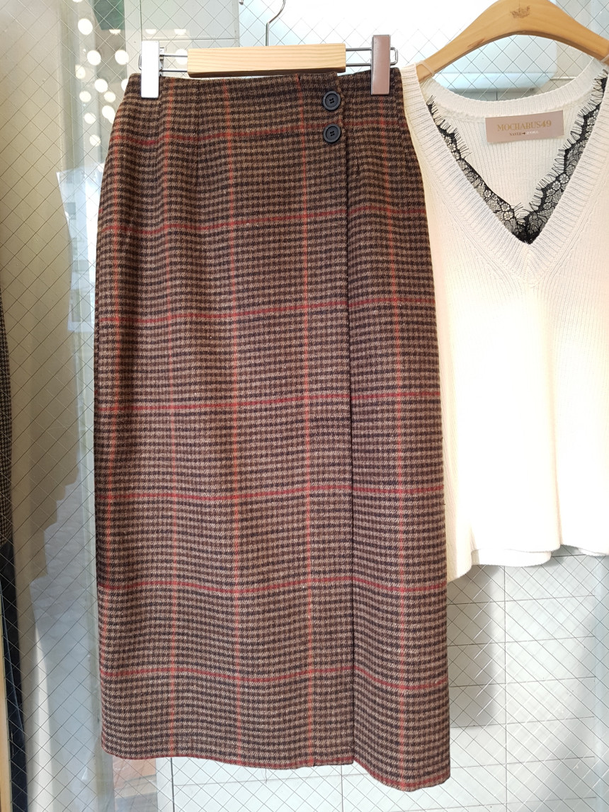 Latte Woolen Check Long Skirt High Waist Winter Co