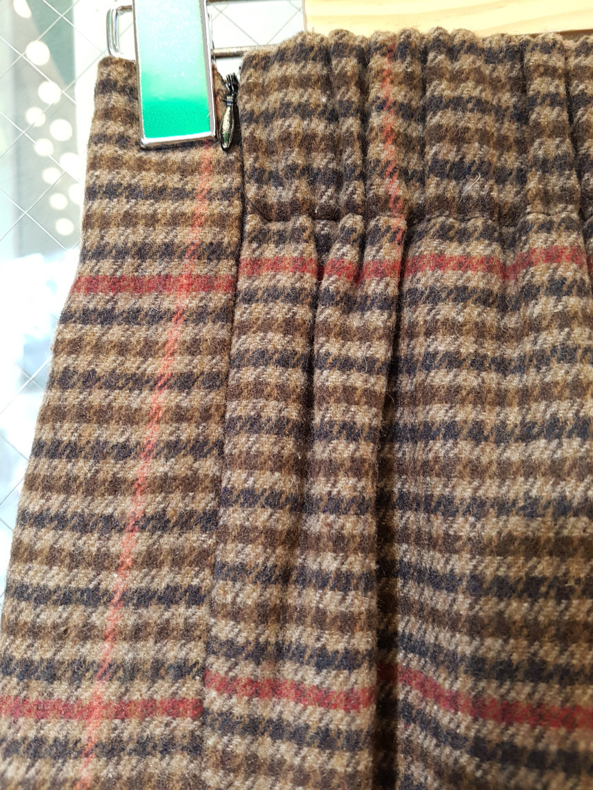 Latte Woolen Check Long Skirt High Waist Winter Co