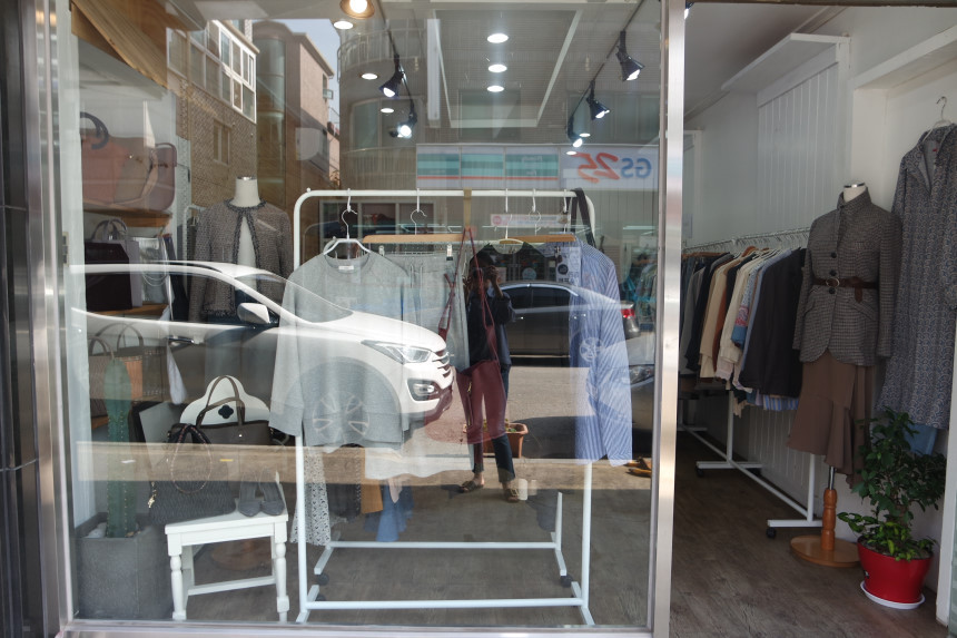 Eleven velvety casual women affectionate with eco-