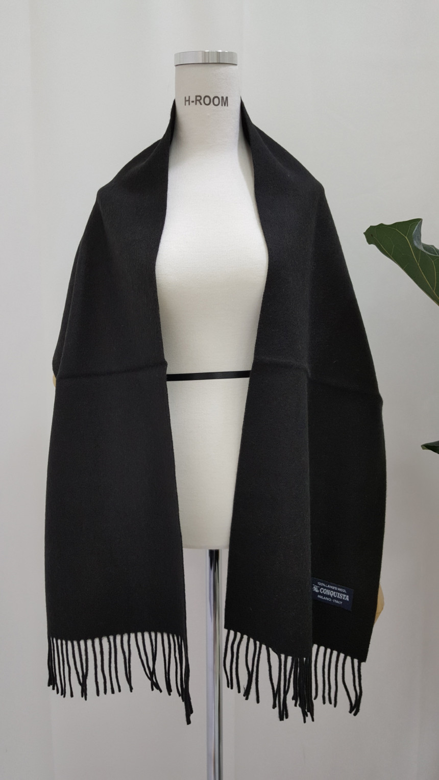 Ramsoul 100 Scarf Clean modern sensibility Feminin