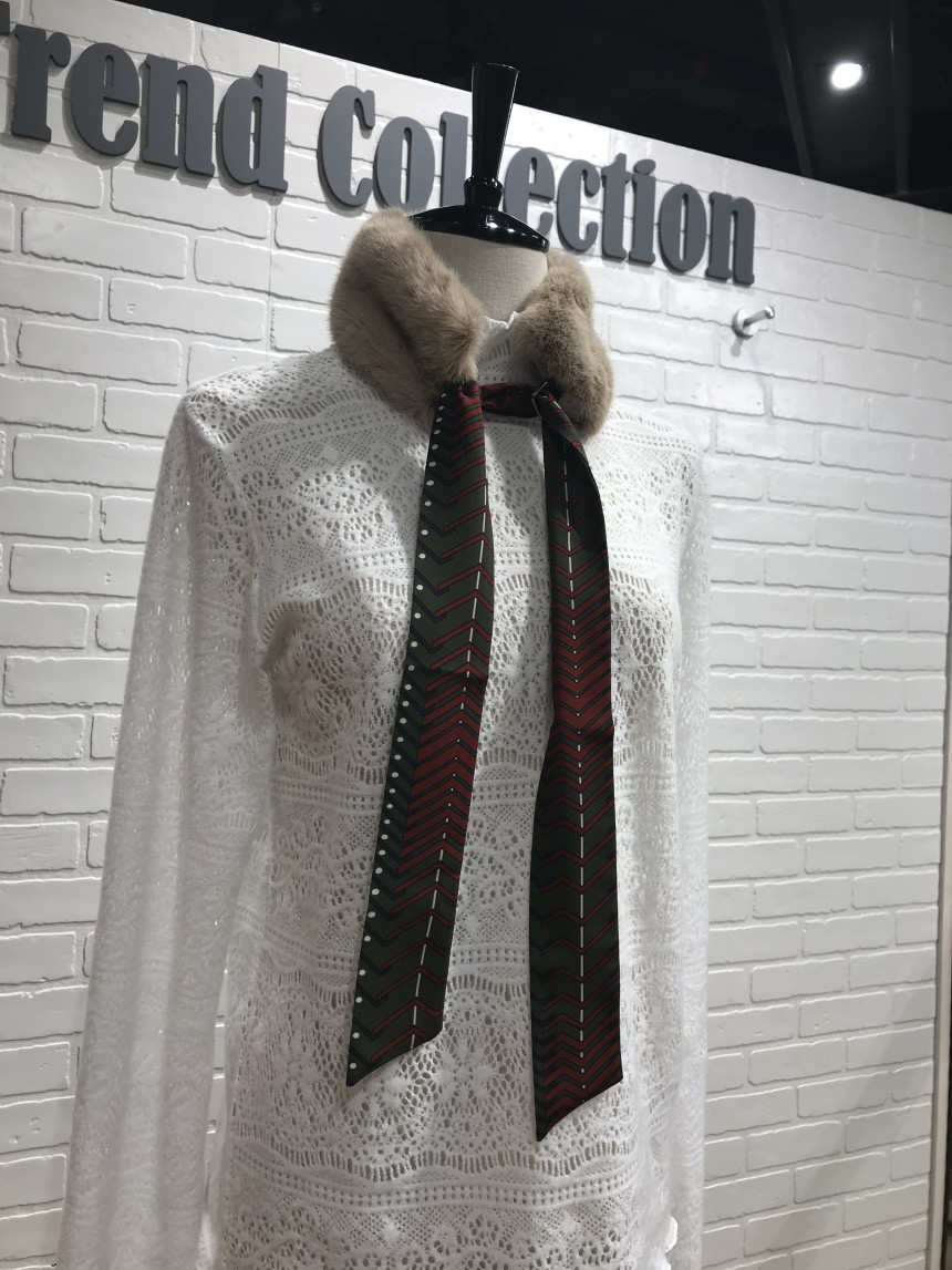 Trend Collection Twilight Copper Muffler Beige TRA