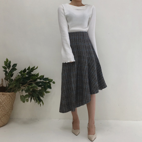 Unchecked Long Skirt Winter Autumn Frill 20s Women