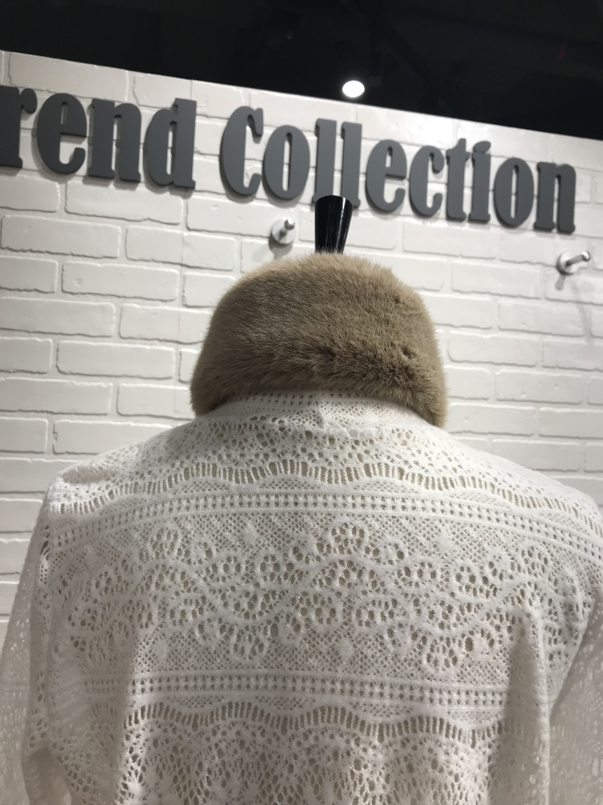 Trend Collection Twilight Copper Muffler Beige TRA