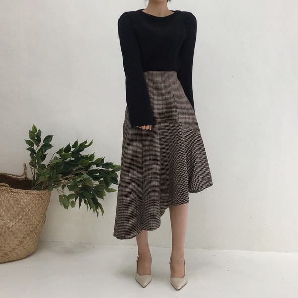 Unchecked Long Skirt Winter Autumn Frill 20s Women