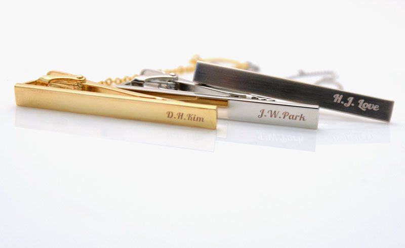 디포나인 이니셜 각인 넥타이핀 3color