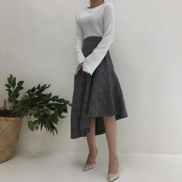 Unchecked Long Skirt Winter Autumn Frill 20s Women