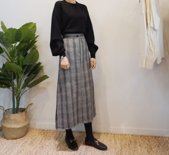 Unique woolen check skirts Long skirts Modern skir