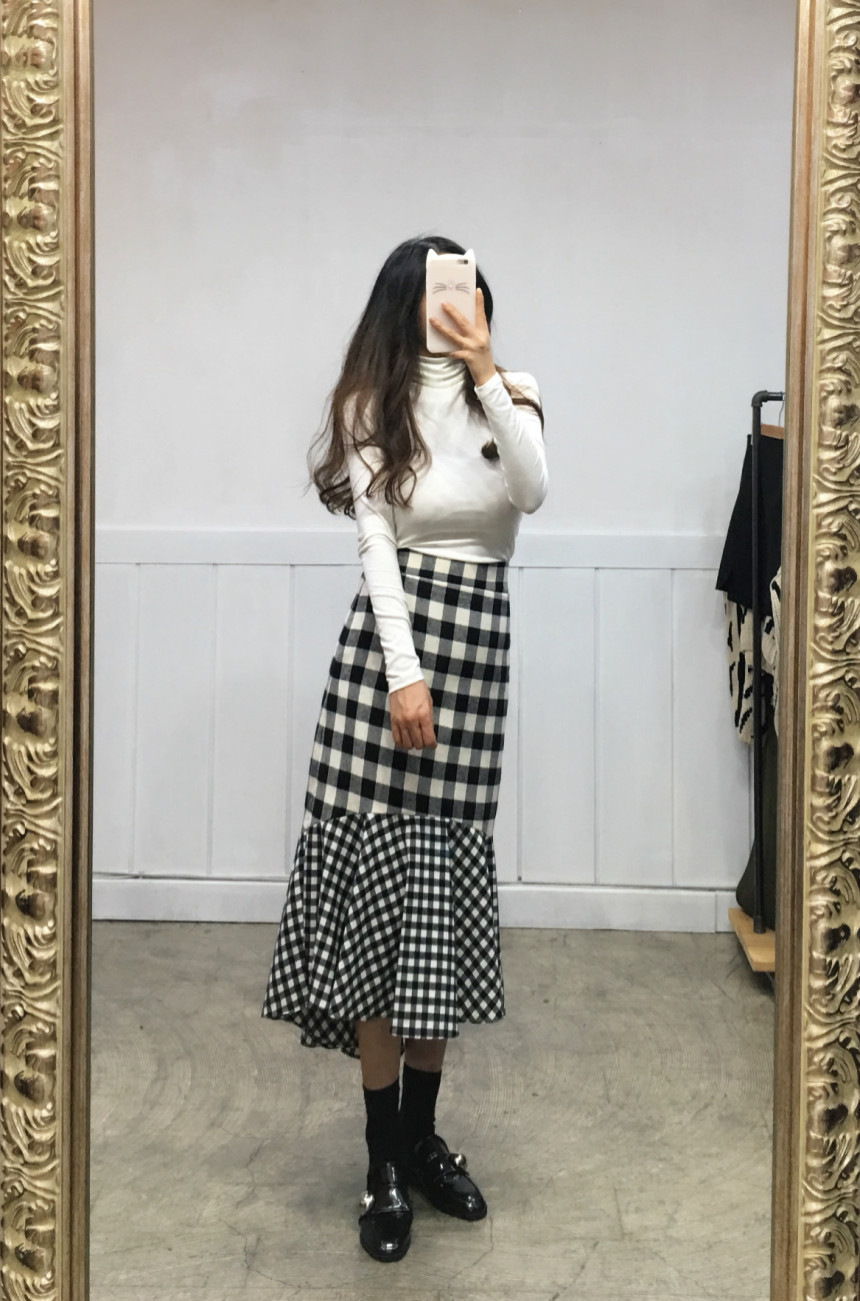 Winter Check Mermaid Long Skirt 2COLOR Thin slim, 
