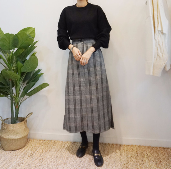 Unique woolen check skirts Long skirts Modern skir