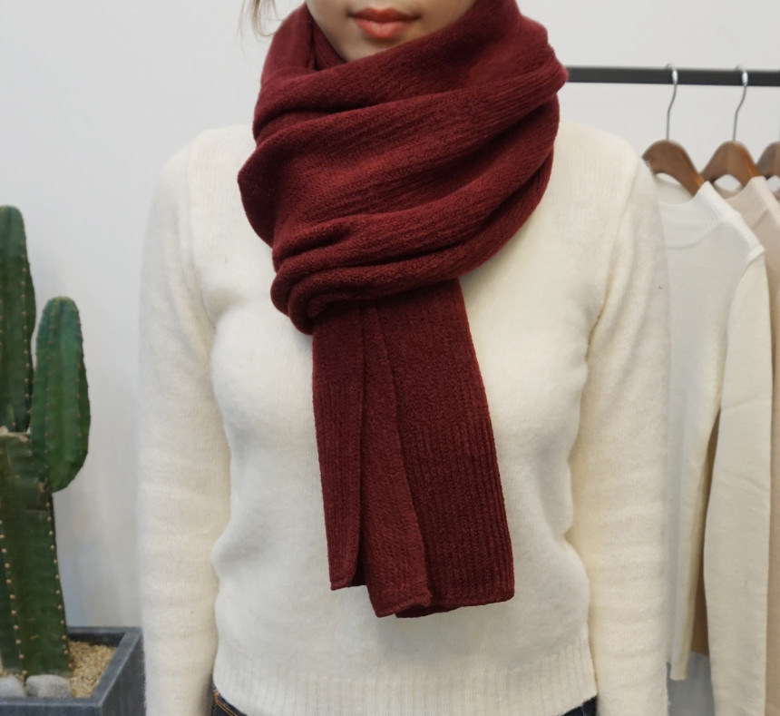 Abundant muffler Couple shawl Man casual style War