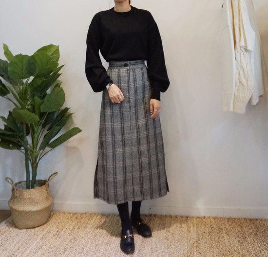 Unique woolen check skirts Long skirts Modern skir