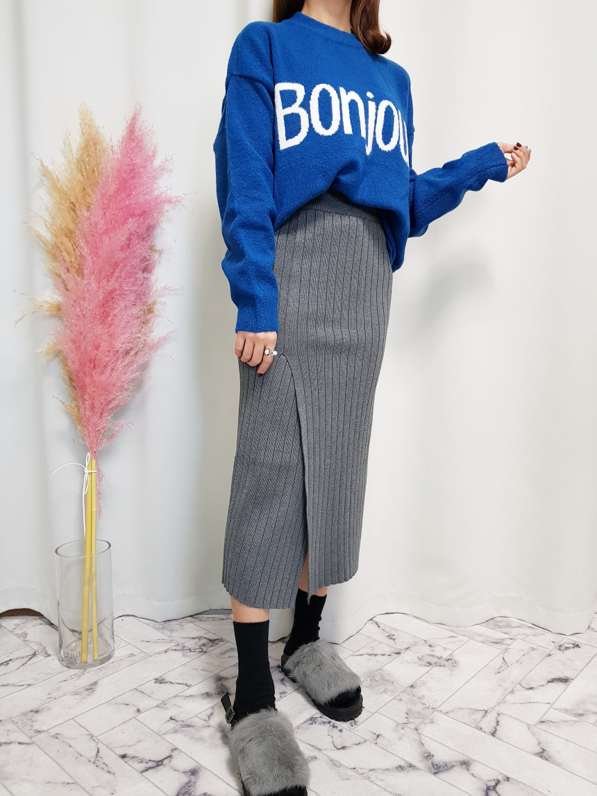 Knit high neck long skirt