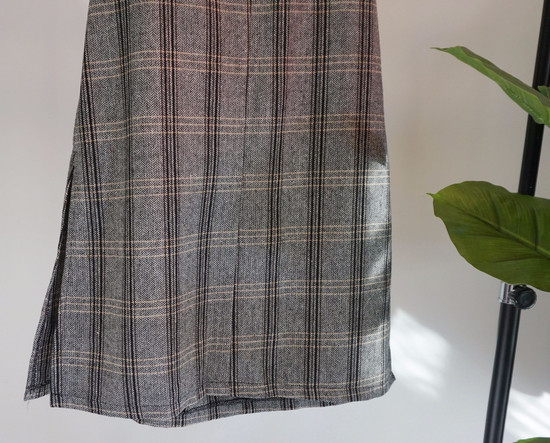Unique woolen check skirts Long skirts Modern skir