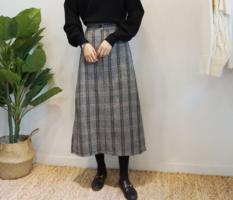 Unique woolen check skirts Long skirts Modern skir
