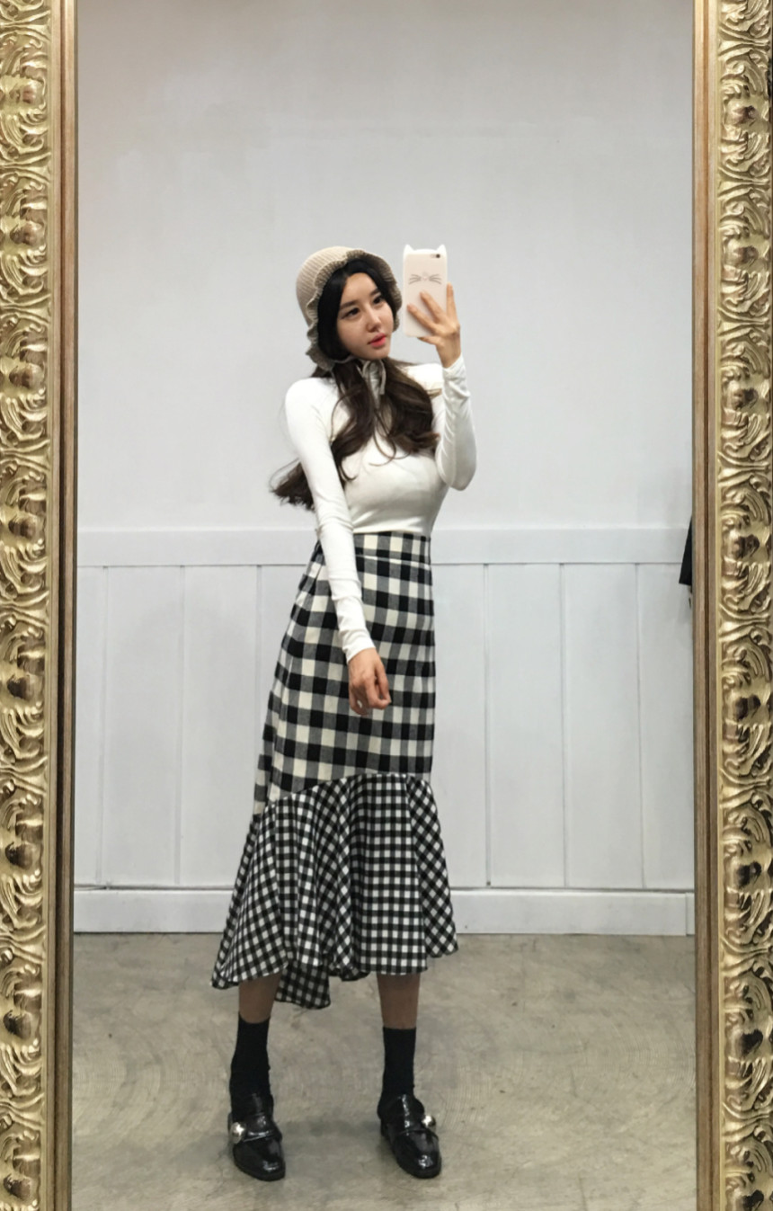 Winter Check Mermaid Long Skirt 2COLOR Thin slim, 