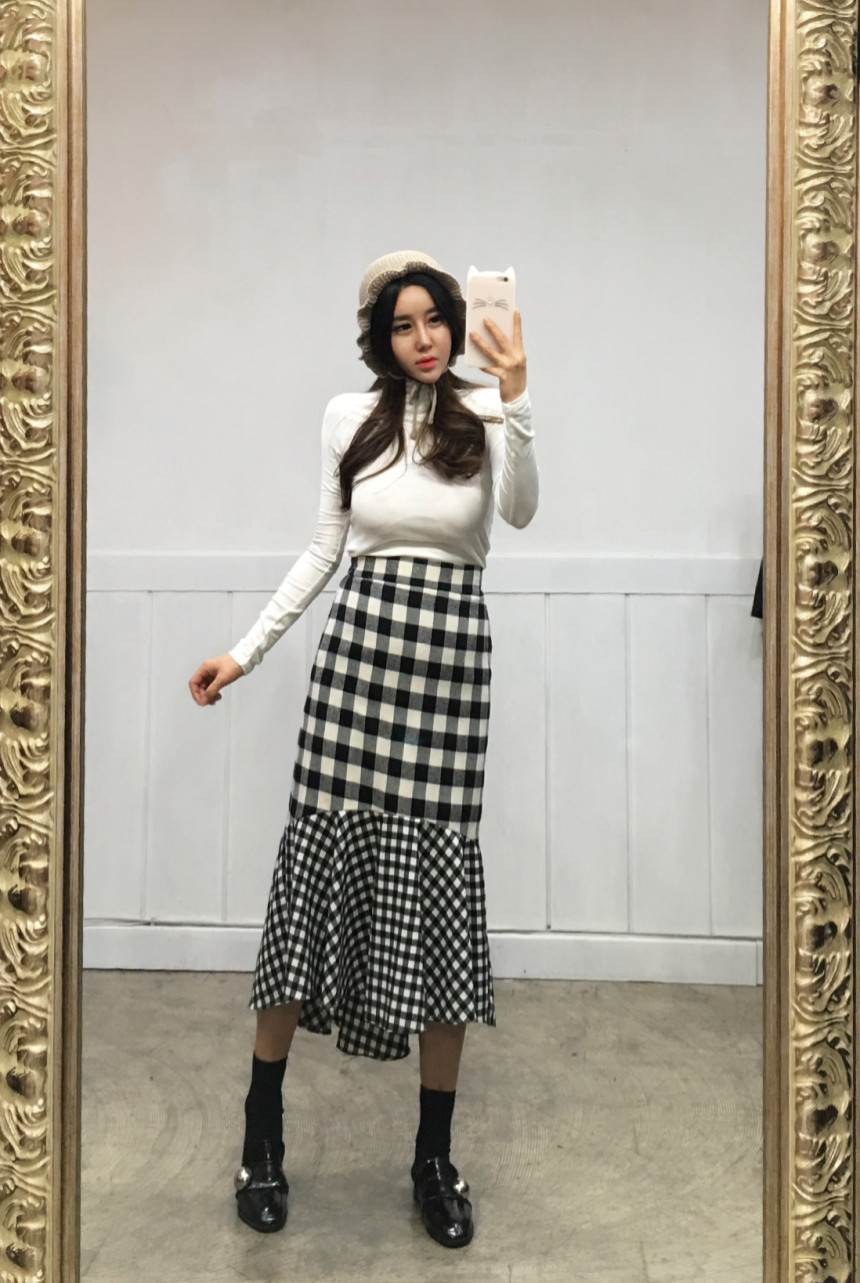 Winter Check Mermaid Long Skirt 2COLOR Thin slim, 