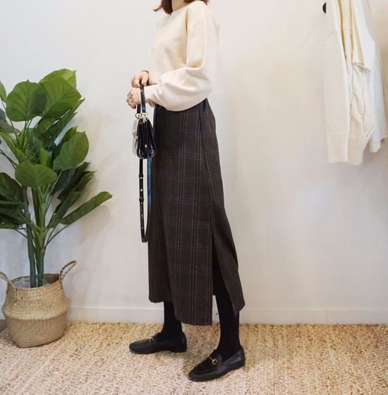 Unique woolen check skirts Long skirts Modern skir