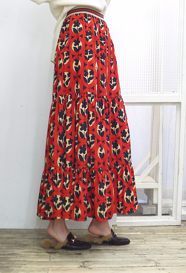 Autumn flower bending skirt Flare Long Fur Wear A 