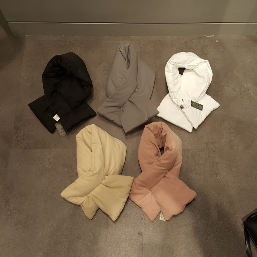 Spoon padded muffler TPMM17W11