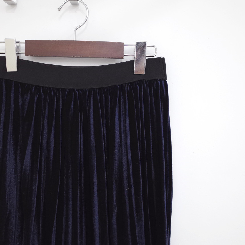 Velvet Pleated Pleated Skirt Winter Long Coordinat