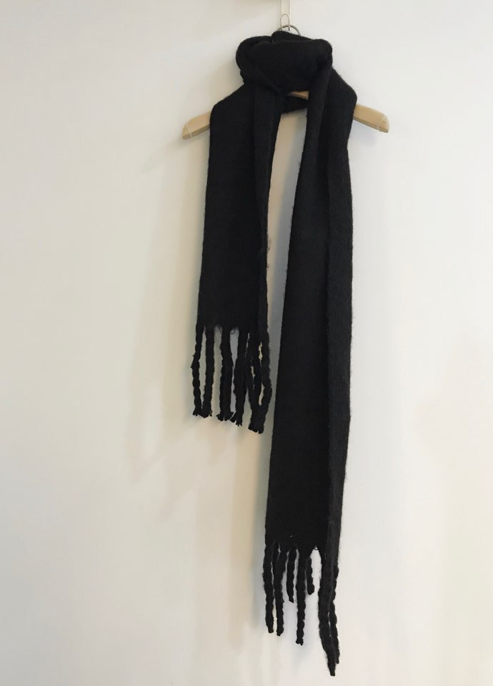 Cool muffler Cool and refreshing winter splash