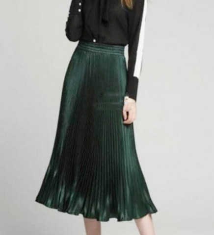Pearl Pleated Long Skirt