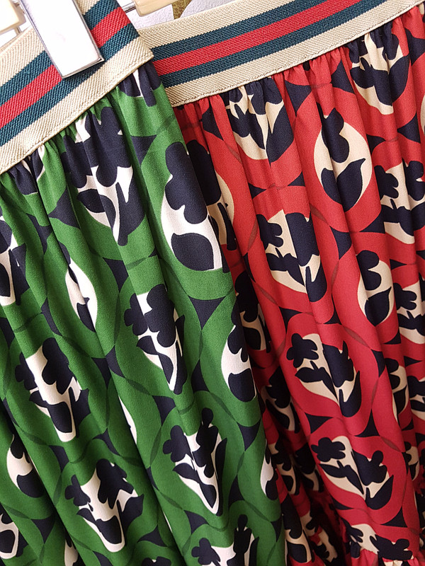 Autumn flower bending skirt Flare Long Fur Wear A 