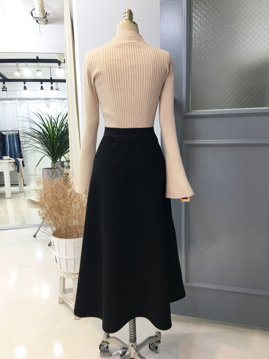 Knit Neo Long Skirt Elegant Women Look Luxurious D