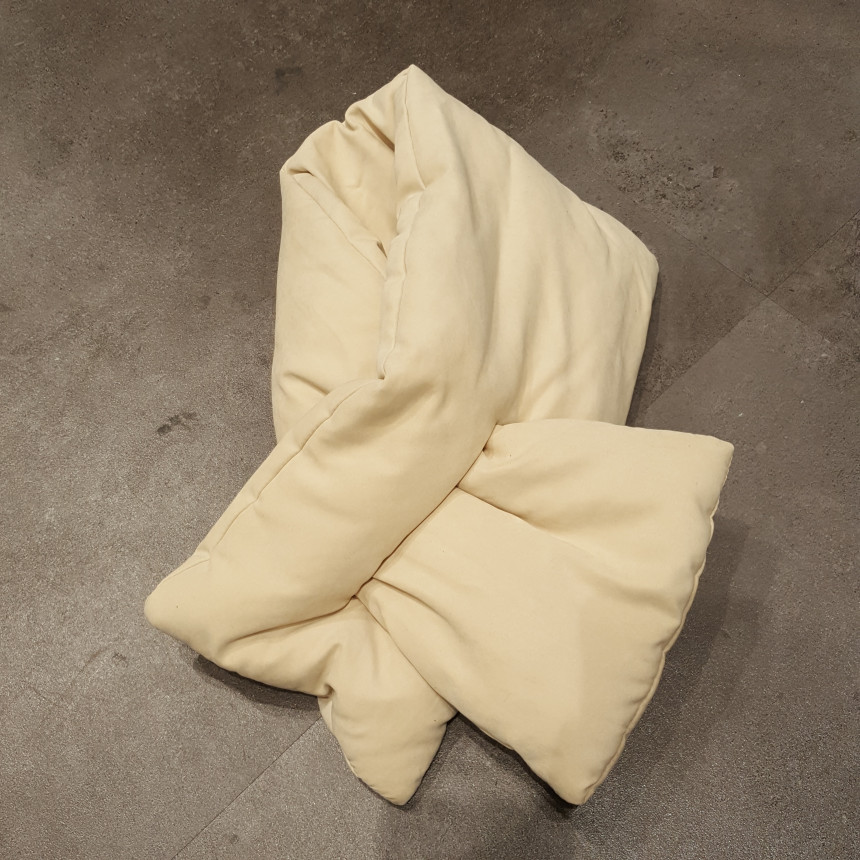 Spoon padded muffler TPMM17W11