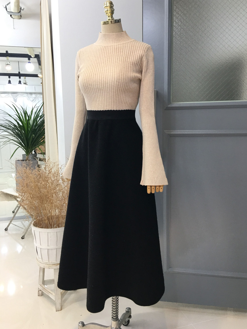 Knit Neo Long Skirt Elegant Women Look Luxurious D