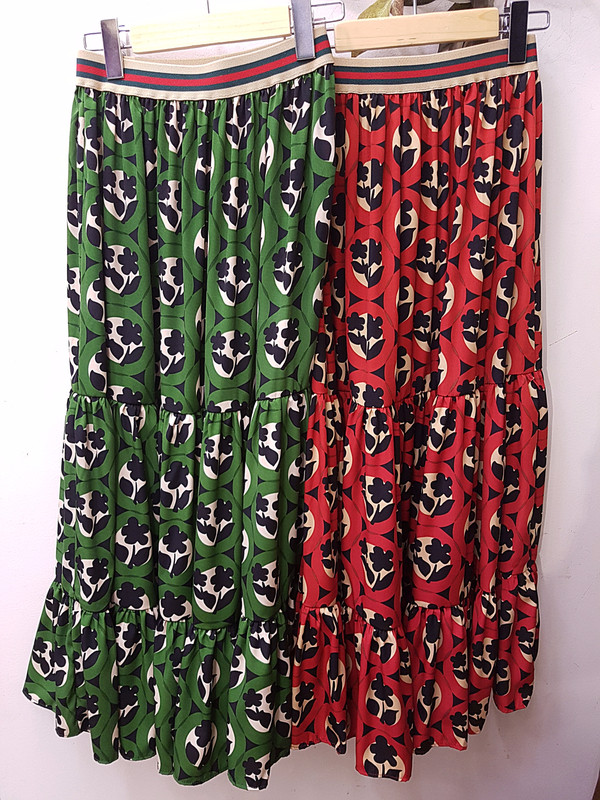 Autumn flower bending skirt Flare Long Fur Wear A 