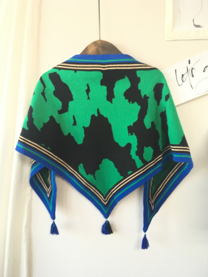 Leopard muffler wool tassel scarf shawl stand out 