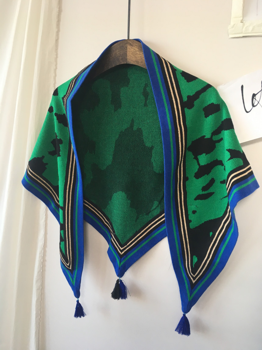 Leopard muffler wool tassel scarf shawl stand out 