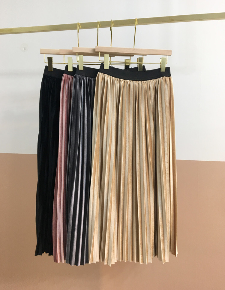 Pleasant Shiny Velvet Pleated Flare Long Skirt 4co
