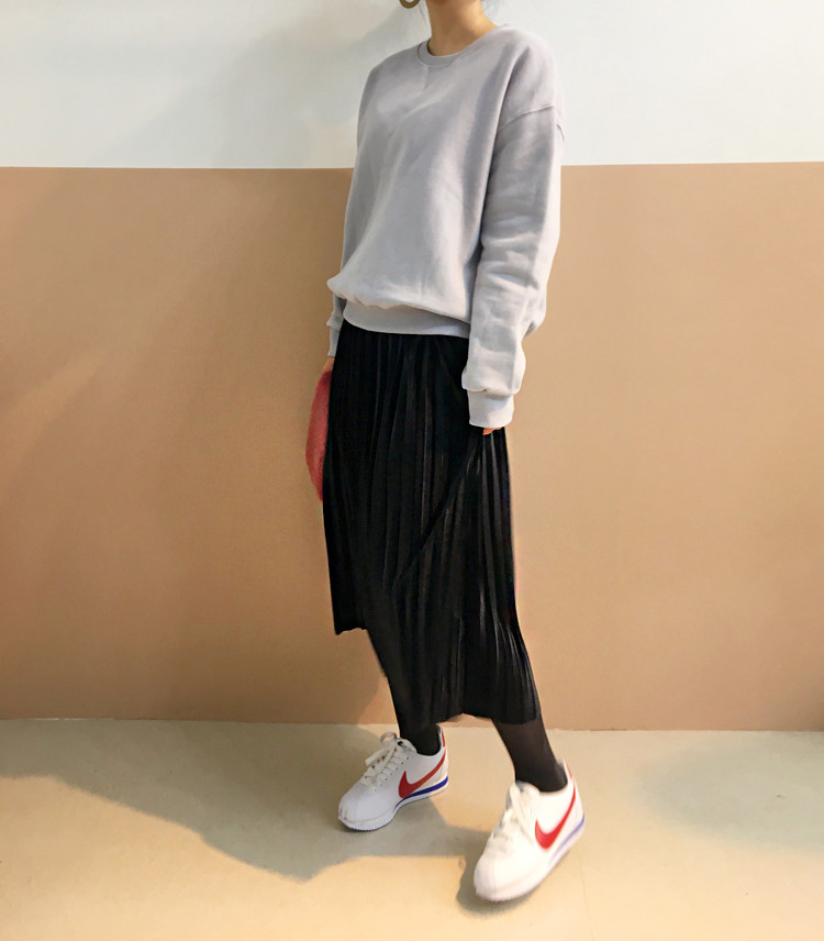 Pleasant Shiny Velvet Pleated Flare Long Skirt 4co