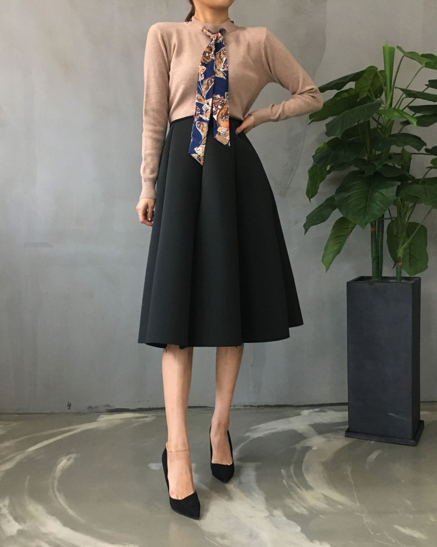 Banding flare incision Neoprene long skirt plan Un