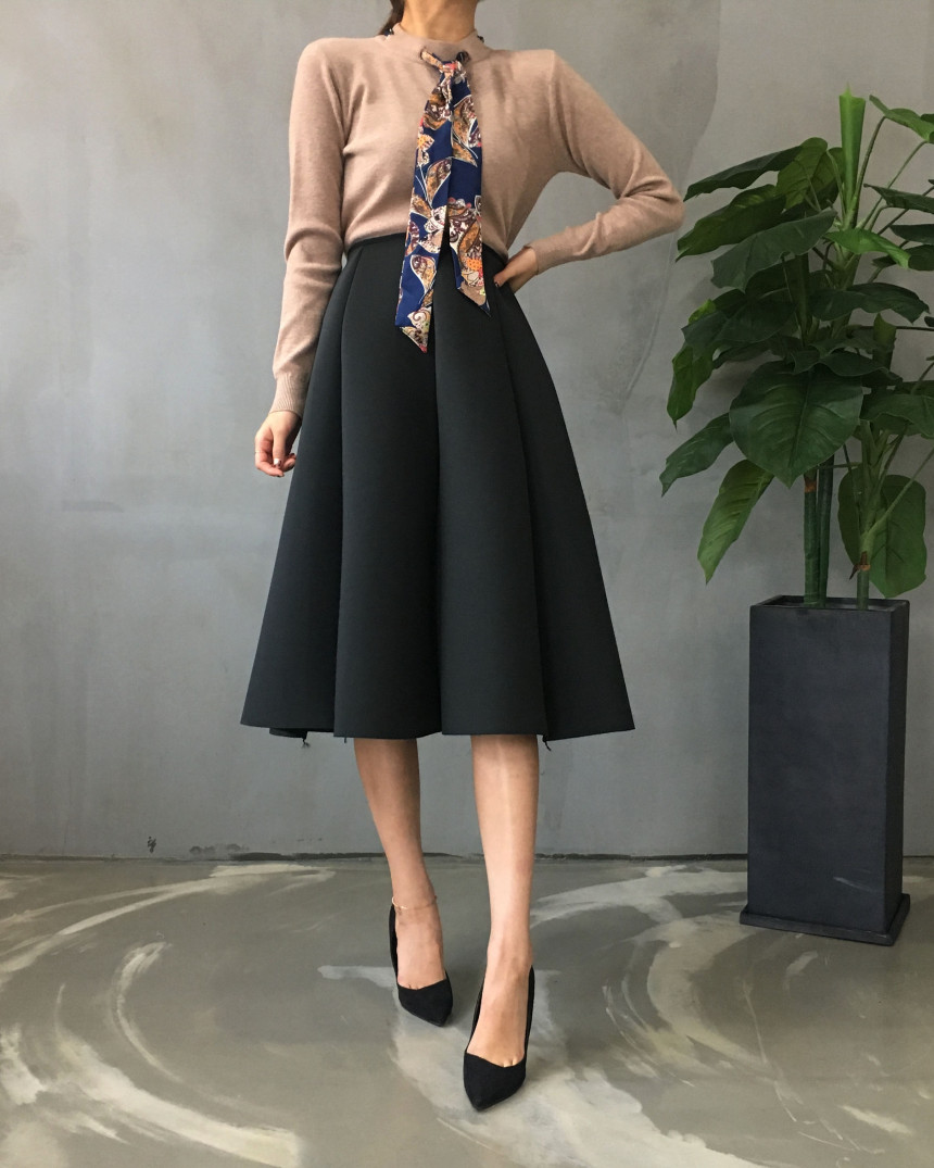 Banding flare incision Neoprene long skirt plan Un