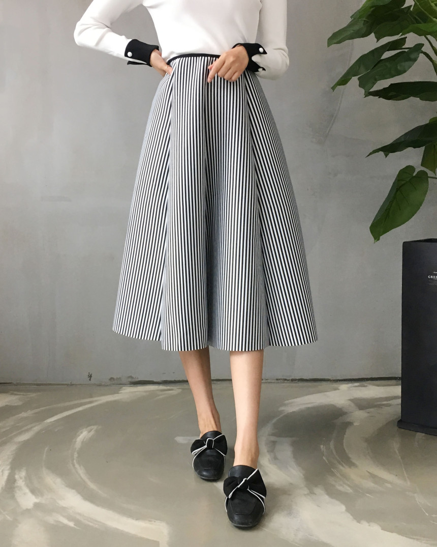 Banding flare incision Neoprene long skirt plan Un