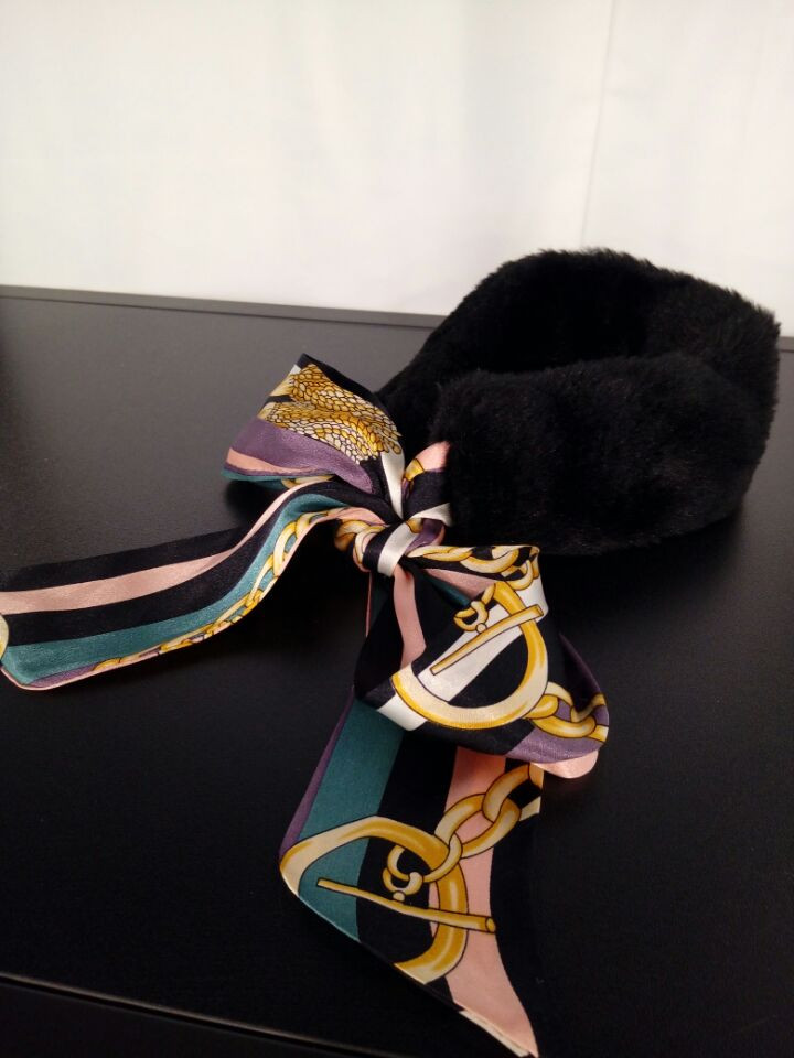 Twilie Shawl Lovely and stylish Luxurious feeling 