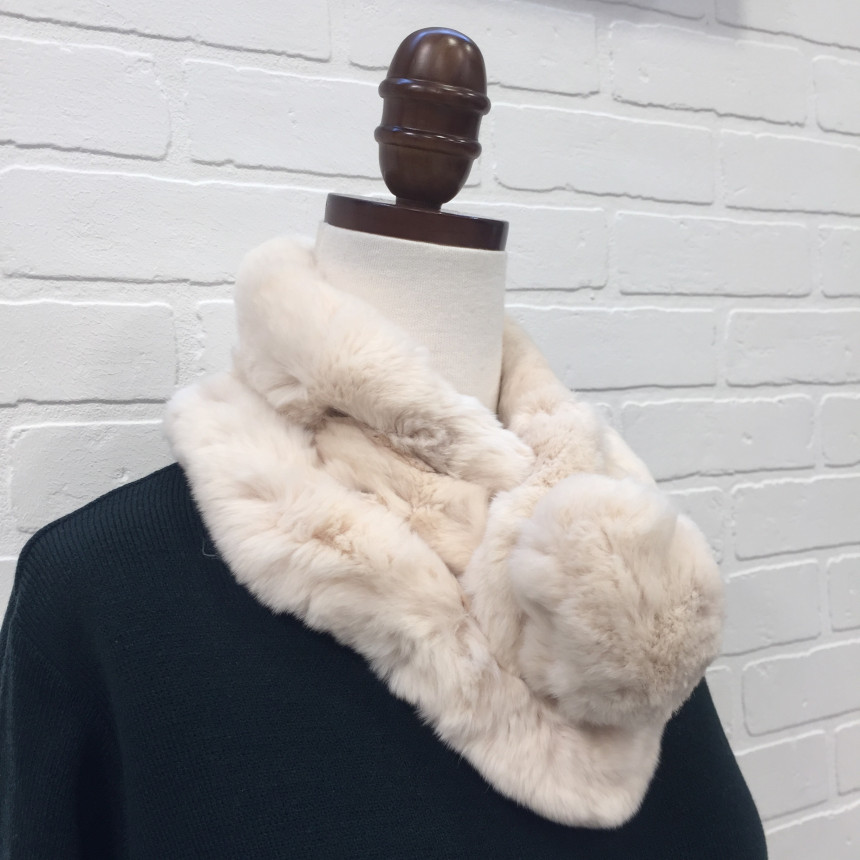 Stephanie rabbit hairpin muffler A17MF7401 Cool so