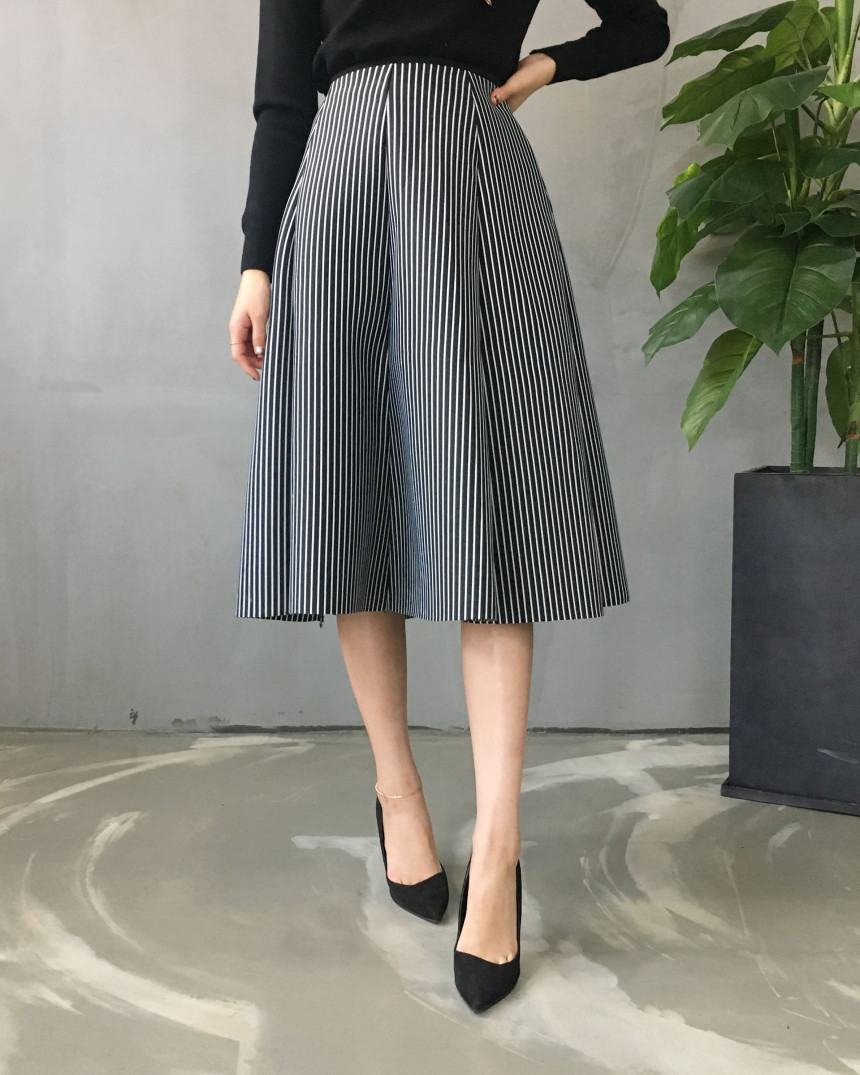 Banding flare incision Neoprene long skirt plan Un
