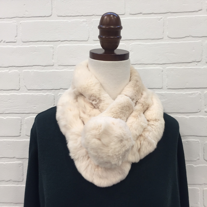 Stephanie rabbit hairpin muffler A17MF7401 Cool so