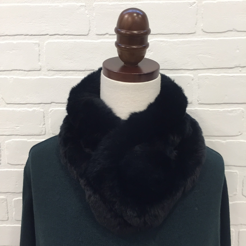 Stephanie rabbit hairpin muffler A17MF7401 Cool so