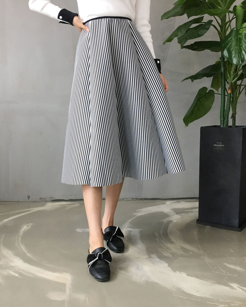 Banding flare incision Neoprene long skirt plan Un