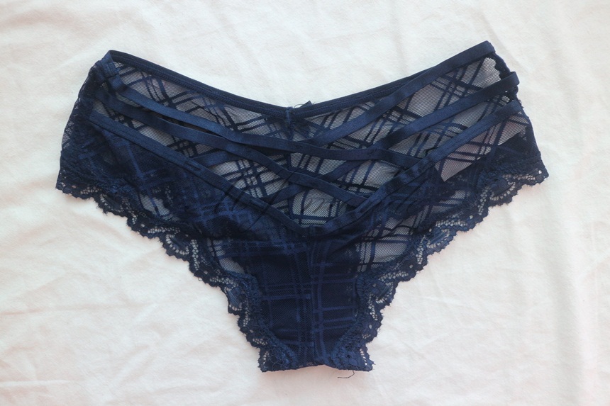 MJ Monde Victoria Secret Check Chikini panties 20 