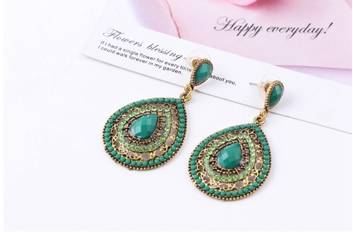 FE193 Big Drop Crystal Crystal Cubic Earring 30s M