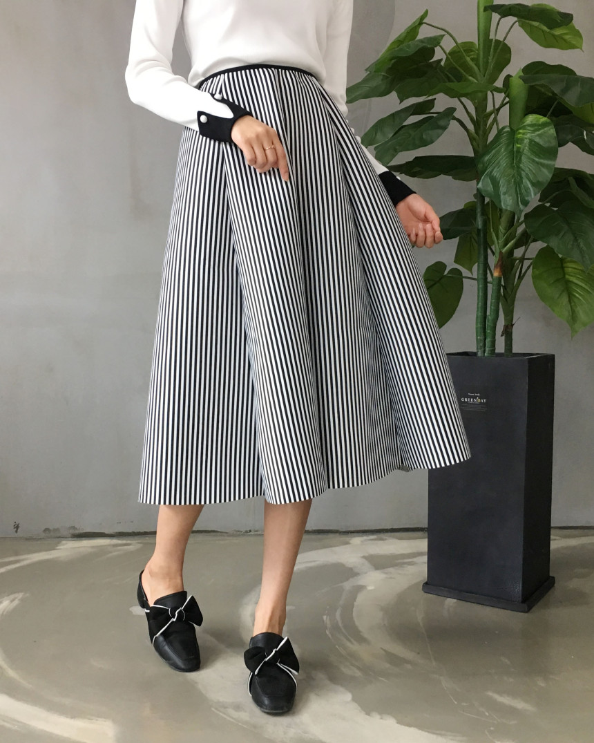 Banding flare incision Neoprene long skirt plan Un