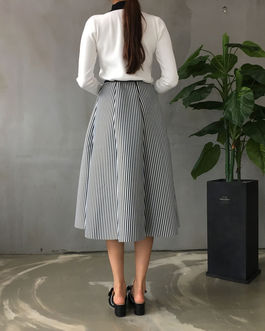 Banding flare incision Neoprene long skirt plan Un