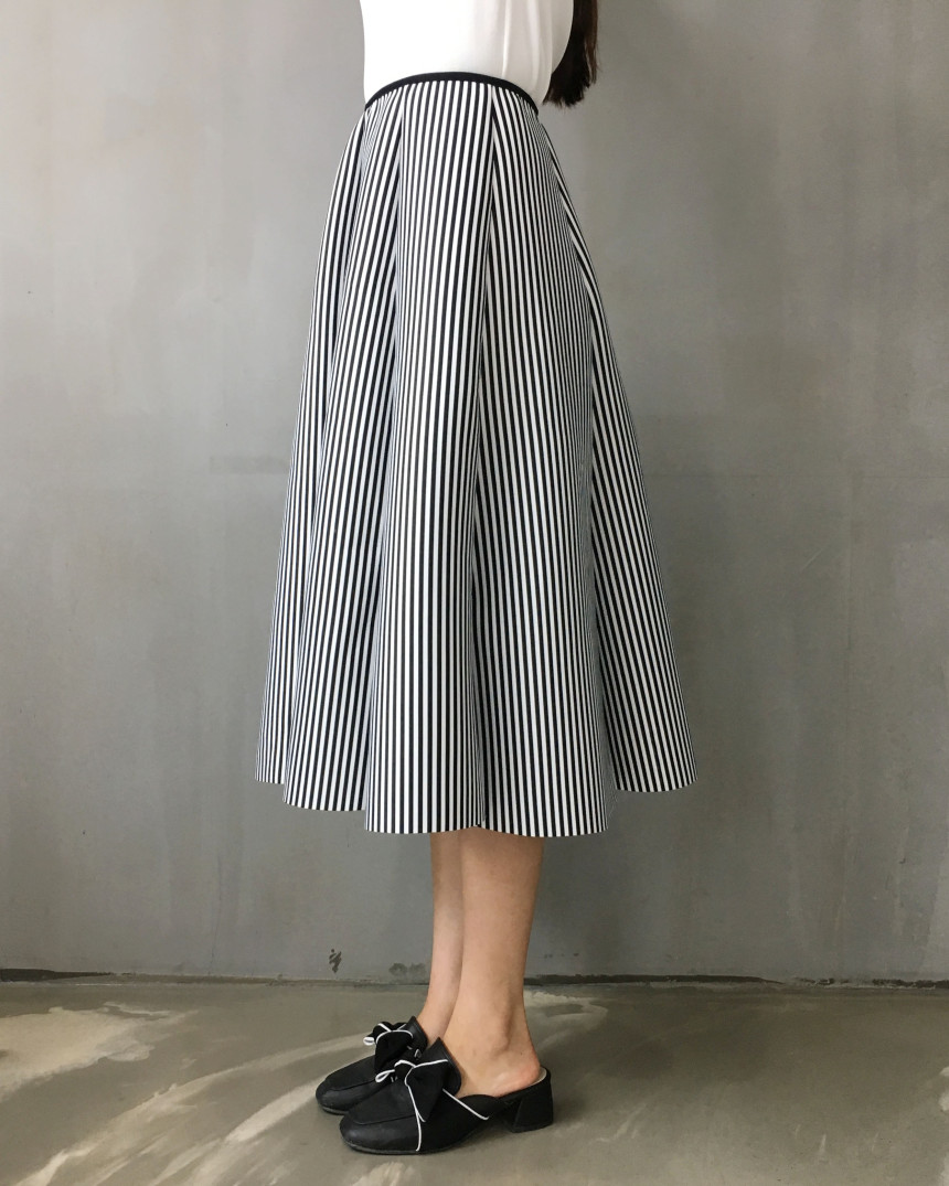 Banding flare incision Neoprene long skirt plan Un